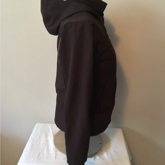 Avia woman’s jacket. Black with reflectors. Size large. - Picture 4 of 7